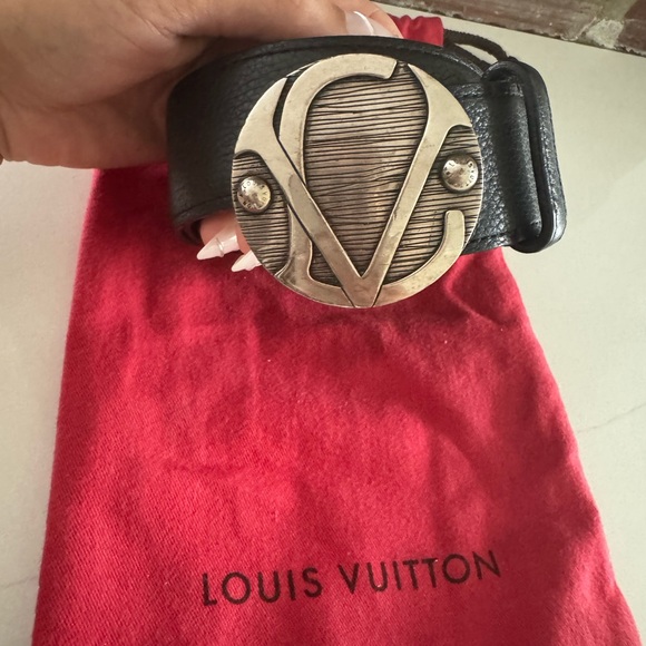 Louis Vuitton Black and Silver Belt with Iconic LV Buckle - Picture 1 of 8